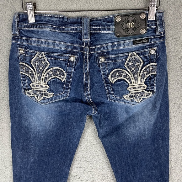 MISS ME Signature Rise Boot Cut Jeans Womens 29x33 Thick Stitch Distressed - Picture 10 of 16